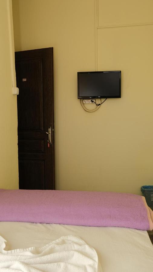 Aziz Pansiyon 3 Antalya Exterior foto
