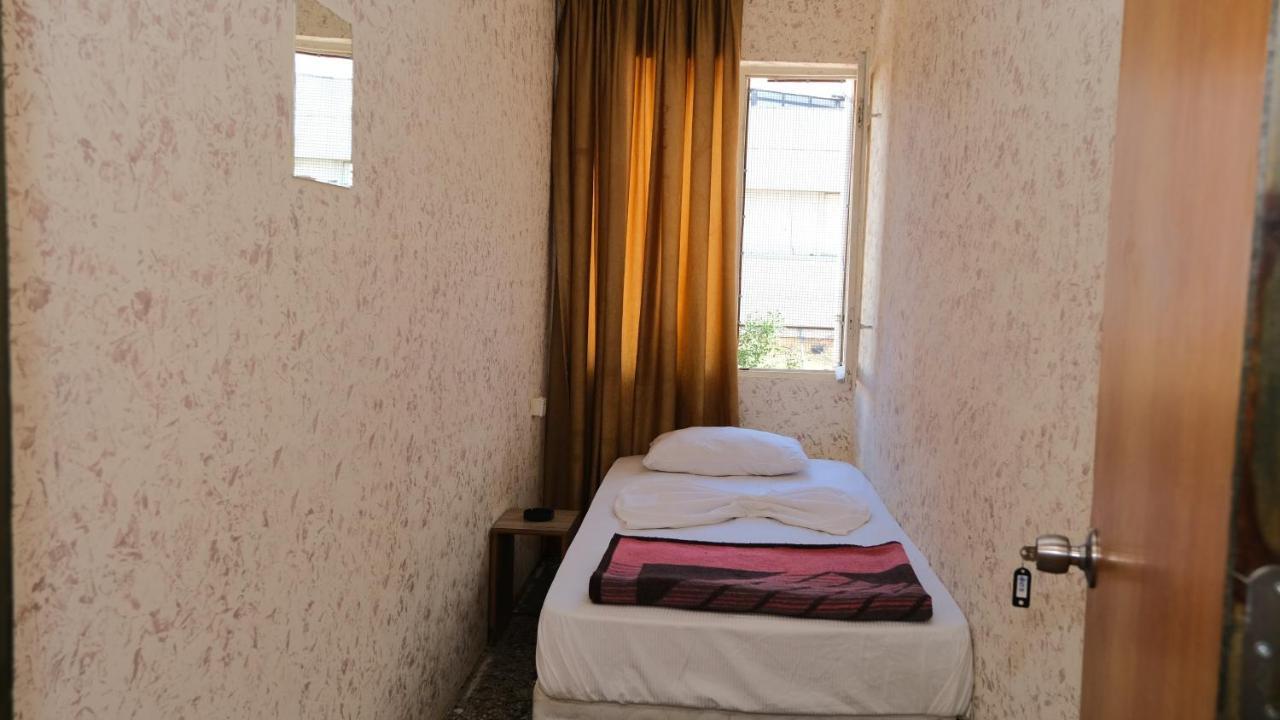 Aziz Pansiyon 3 Antalya Exterior foto