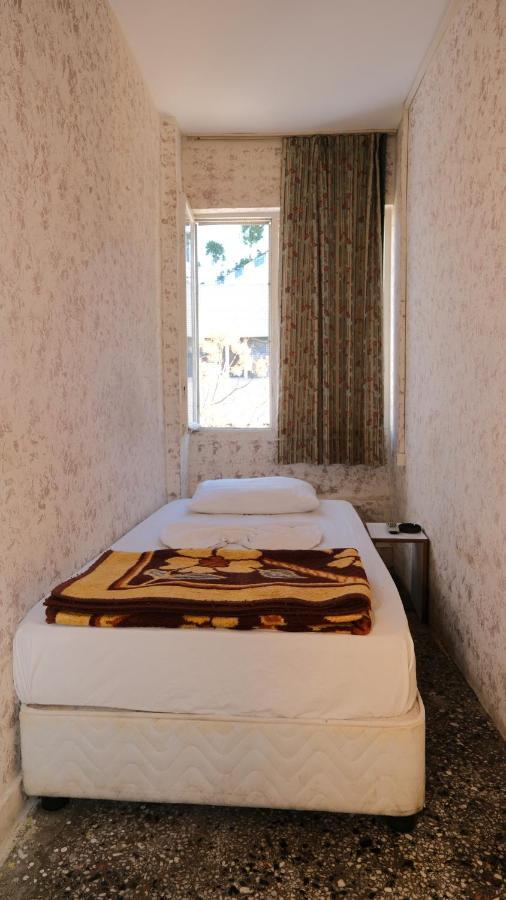 Aziz Pansiyon 3 Antalya Exterior foto